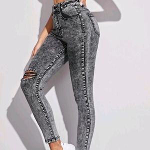 Brand New Shein acid wash skinny jeans
